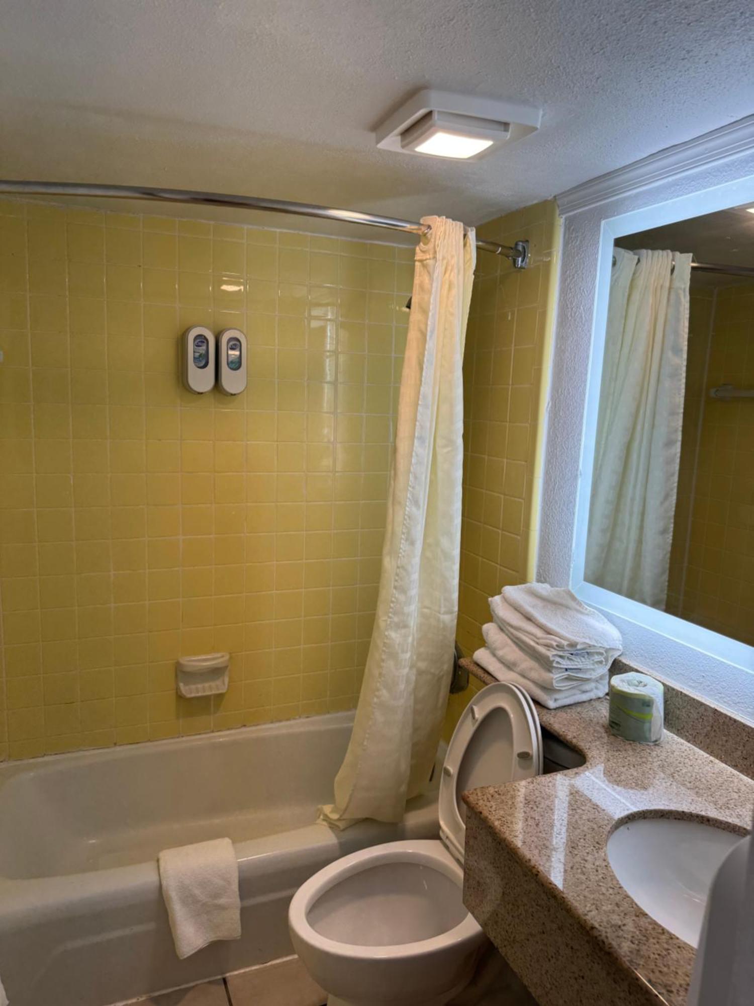 Belmont Inn & Suites Virginia Beach Zewnętrze zdjęcie